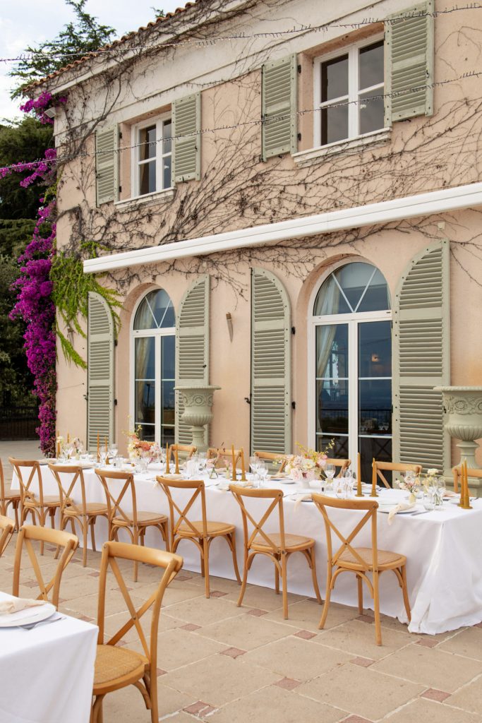 TYPHAINE BENOIT PHOTOGRAPHE VIDEASTE MARIAGE DUO PHOTO FILM MODERNE ELEGANT