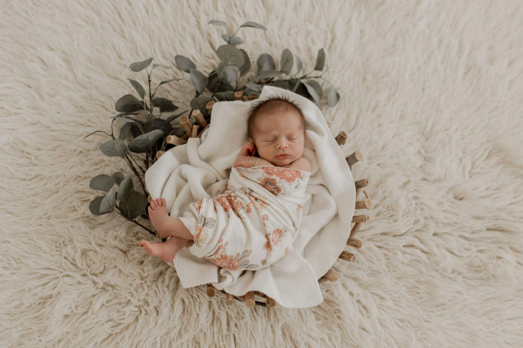 photographe nouveau né bébé posing photos artistiques calvados